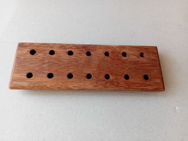 CRO-UNI-515.jpg WOOD IROCO 33X13X2CM 8MM HOLE UNIQUE - Image 1